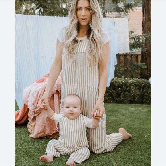 New Show Me Your Mumu Round Around Jumpsuit Everyday Beige Striped Size Large - Picture 13 of 13